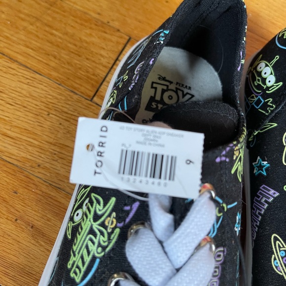 Toy Story Glow in the dark! - Picture 2 of 3